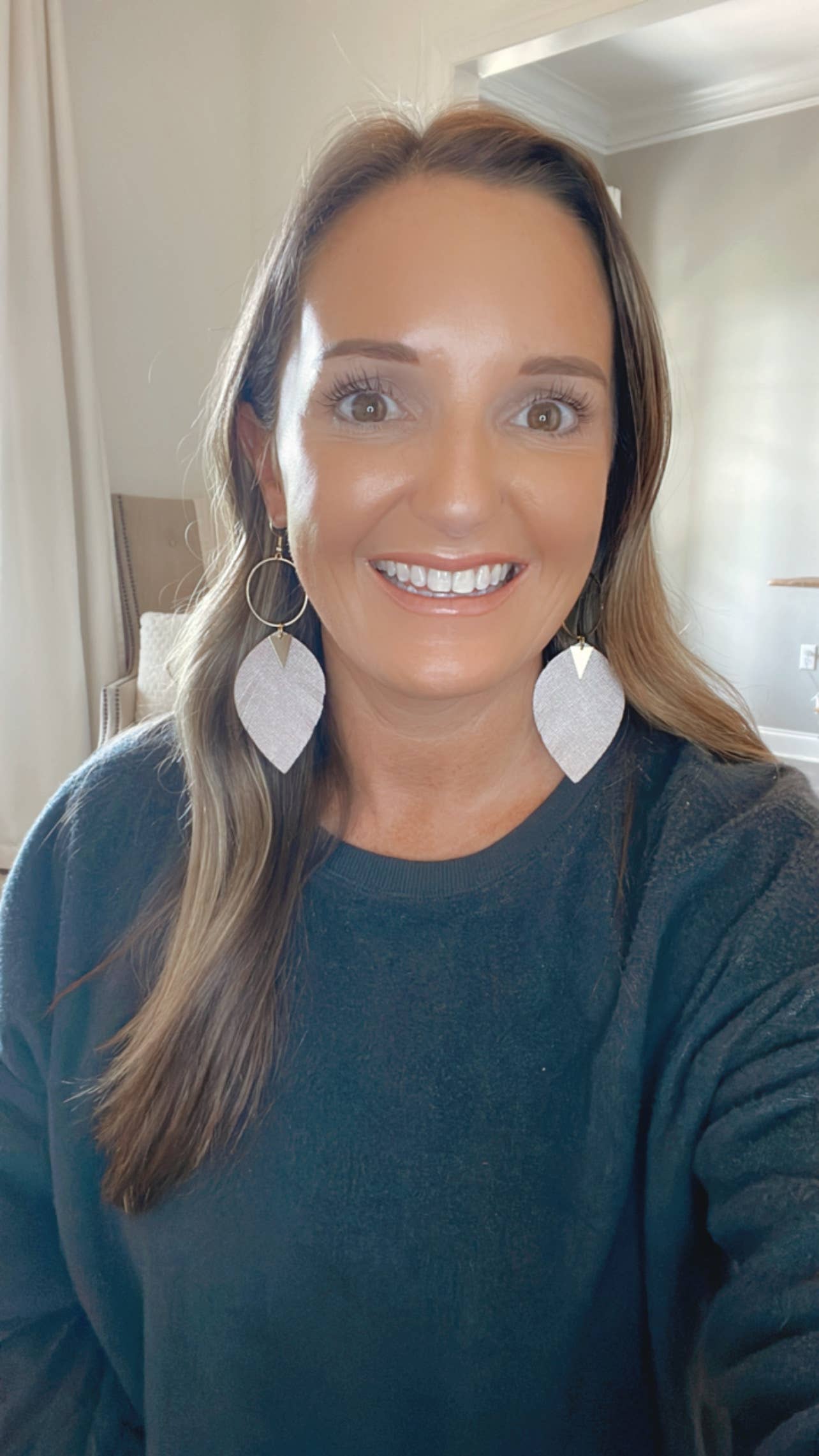 The Stacy Leather Earring {rose}